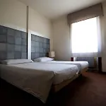 Rendez Vous ホテル シャティヨン