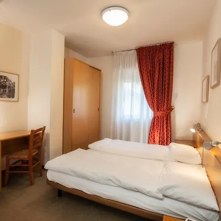 Rendez Vous 3* Châtillon