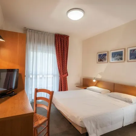 Hotel Rendez Vous 3*