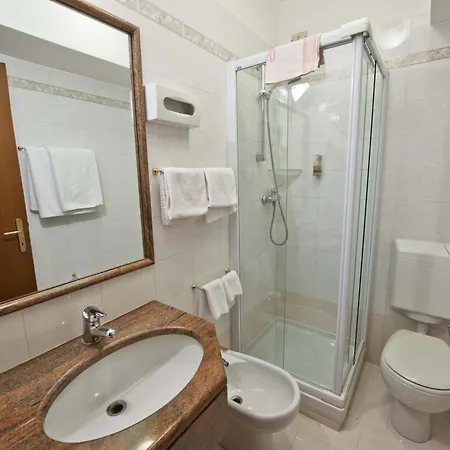Hotel Rendez Vous