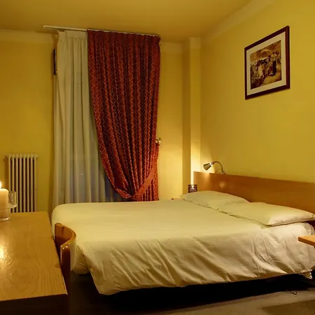 Hotel Rendez Vous