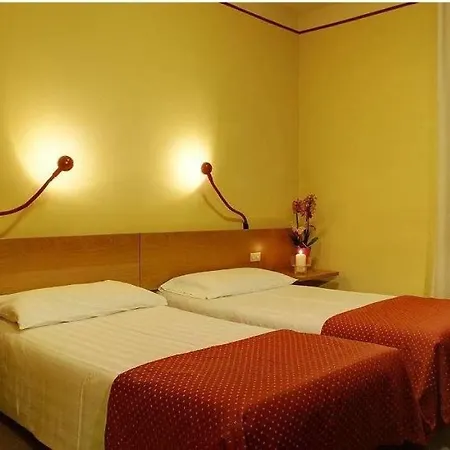 Rendez Vous Отель 3*