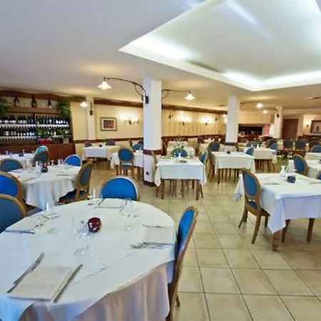 Rendez Vous 3* Châtillon